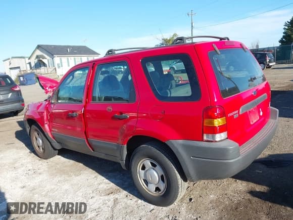 ✅ 2002 Ford Escape XLS Value • VIN: 1FMYU01B72KA52039 • Lot: 43695766. Wystawiony na IAAI z przebiegiem 161 405 mil. Bezpłatny archiwum sprzedaży aukcyjnych z USA i szczegółowy raport historii pojazdu na DreamBid. Zdjęcie 3.