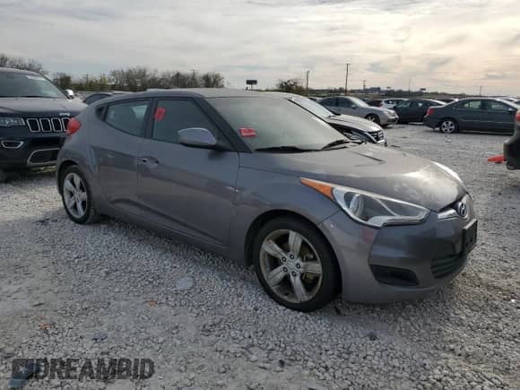 ✅ 2015 Hyundai Veloster • VIN: KMHTC6AD0FU232779 • Лот: 77739193. Размещён на Copart с пробегом 134 333 миль миль. Получите бесплатный доступ к архиву аукционных продаж из США и посмотрите подробный отчёт об истории автомобиля на DreamBid. Изображение 4.