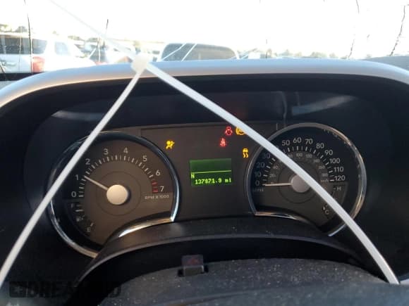 ✅ 2008 Mercury Mountaineer Premier • VIN: 4M2EU48898UJ07221 • Lot: 73146034. Wystawiony na Copart z przebiegiem 137 871 mil. Bezpłatny archiwum sprzedaży aukcyjnych z USA i szczegółowy raport historii pojazdu na DreamBid. Zdjęcie 9.