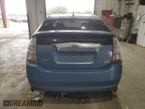 ✅ 2006 Toyota Prius • VIN: JTDKB20U867067043 • Лот: 66025085. Опубликован ранее на Copart с пробегом 163 248 миль. Бесплатный доступ к архиву аукционных продаж из США и подробный отчёт об истории автомобиля на DreamBid. Изображение 6.