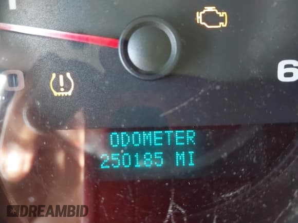 ✅ 2007 Chevrolet Silverado 1500 1LT • VIN: 2GCEC13J171654723 • Lot: 43546888. Listed on IAAI with 250,185 mi. Free auction sales archive from the USA and detailed vehicle history report at DreamBid. Image 15.