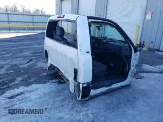 ✅ 2005 Chevrolet Silverado 1500 Z71 • VIN: 1GCEK14T25Z329067 • Лот: 38939514. Опубликован ранее на Copart с пробегом Не указан. Бесплатный доступ к архиву аукционных продаж из США и подробный отчёт об истории автомобиля на DreamBid. Изображение 3.