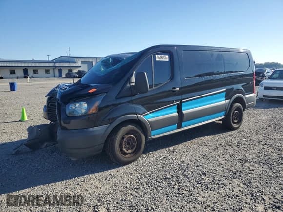 ✅ 2015 Ford Transit Cargo • VIN: 1FTYE1YM2FKB13088 • Лот: 92919415. Опубликован ранее на Copart с пробегом 204 728 миль. Бесплатный доступ к архиву аукционных продаж из США и подробный отчёт об истории автомобиля на DreamBid. Изображение 1.