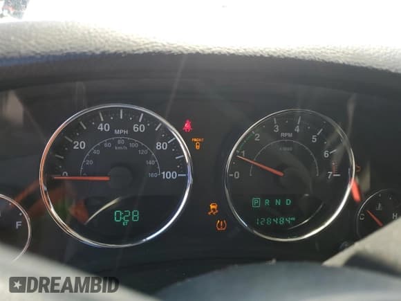 ✅ 2017 Jeep Wrangler Unlimited Rubicon • VIN: 1C4BJWFG2HL559847 • Lot: 84014585. Listed on Copart with 128,484 mi. Free auction sales archive from the USA and detailed vehicle history report at DreamBid. Image 9.