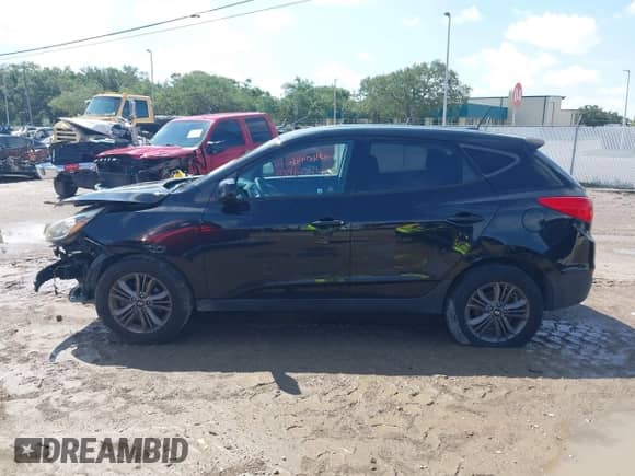2014 Hyundai Tucson GLS with VIN KM8JTCAF4EU882575, listed as a IAAI auction lot 42960446 with 119,923 mi miles and . Bid and sale history available at DreamBid. Image 15.