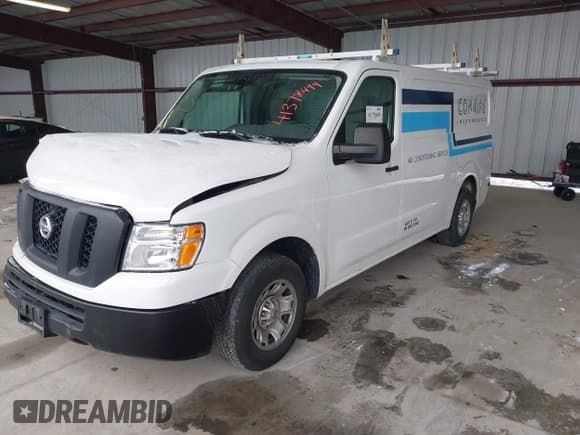 ✅ 2016 Nissan NV SL • VIN: 1N6BF0KY6GN809460 • Lot: 41378499. Wystawiony na IAAI z przebiegiem 132 024 mil. Bezpłatny archiwum sprzedaży aukcyjnych z USA i szczegółowy raport historii pojazdu na DreamBid. Zdjęcie 17.