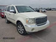 ✅ 2007 Chrysler Aspen Limited • VIN: 1A8HW58237F511304 • Lot: 43124266. Wystawiony na IAAI z przebiegiem 183 801 mil. Bezpłatny archiwum sprzedaży aukcyjnych z USA i szczegółowy raport historii pojazdu na DreamBid. Zdjęcie 1.