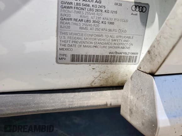 ✅ 2020 Audi Q5 Premium Plus • VIN: WA1BNAFY0L2106609 • Лот: 61049815. Опубликован ранее на Copart с пробегом 74 034 миль. Бесплатный доступ к архиву аукционных продаж из США и подробный отчёт об истории автомобиля на DreamBid. Изображение 14.