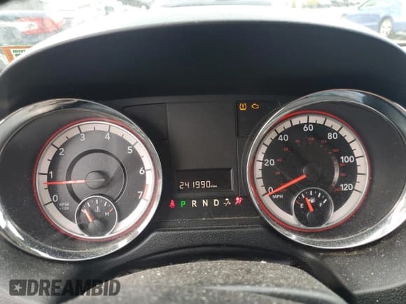 ✅ 2014 Dodge Grand Caravan SE • VIN: 2C4RDGBG7ER406322 • Lot: 85695255. Listed on Copart with 241,990 mi. Free auction sales archive from the USA and detailed vehicle history report at DreamBid. Image 9.