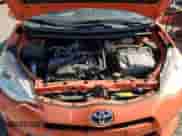 2012 Toyota Prius Two z VIN JTDKDTB30C1001900, wystawiony jako Copart lot #89910115 z przebiegiem 132 853 mil mil oraz Szkoda całkowita • Salvage title. Historia ofert i sprzedaży dostępna na DreamBid. Obrazek 11.