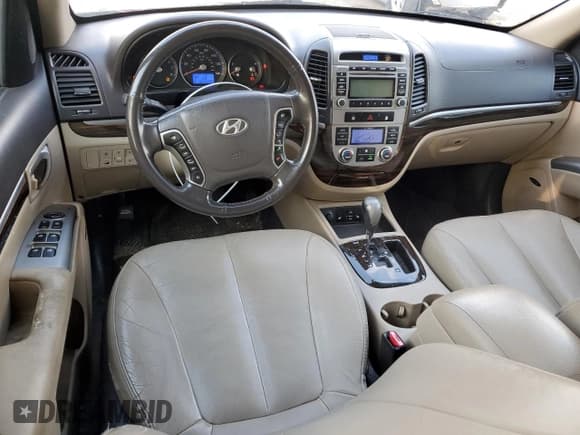 ✅ 2012 Hyundai Santa Fe Limited • VIN: 5XYZK4AG3CG151997 • Lot: 37050674. Listed on Copart with 150,329 mi. Free auction sales archive from the USA and detailed vehicle history report at DreamBid. Image 8.