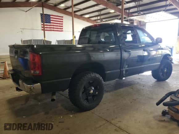 2006 Dodge 1500 Laramie z VIN 1D7HU18216S646119, wystawiony jako Copart lot #69236755 z przebiegiem 276 183 mil mil oraz Szkoda całkowita • Salvage title. Historia ofert i sprzedaży dostępna na DreamBid. Obrazek 3.