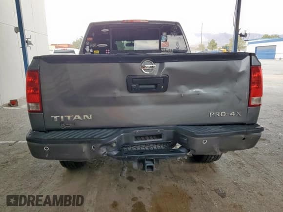 ✅ 2013 Nissan Titan SV • VIN: 1N6AA0EC4DN313935 • Lot: 57950695. Listed on Copart with 246,851 mi. Free auction sales archive from the USA and detailed vehicle history report at DreamBid. Image 6.
