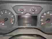 2016 Chevrolet Camaro 1LT z VIN 1G1FA1RX4G0172015, wystawiony jako IAAI lot #43063287 z przebiegiem 100 160 mil mil oraz . Historia ofert i sprzedaży dostępna na DreamBid. Obrazek 15.