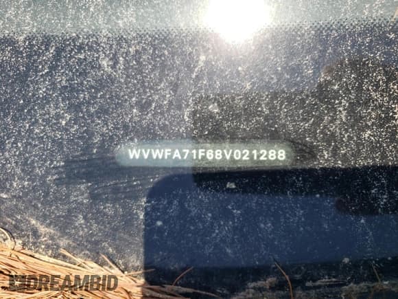 ✅ 2008 Volkswagen Eos Lux • VIN: WVWFA71F68V021288 • Лот: 58926064. Опубликован ранее на Copart с пробегом 158 152 миль. Бесплатный доступ к архиву аукционных продаж из США и подробный отчёт об истории автомобиля на DreamBid. Изображение 12.