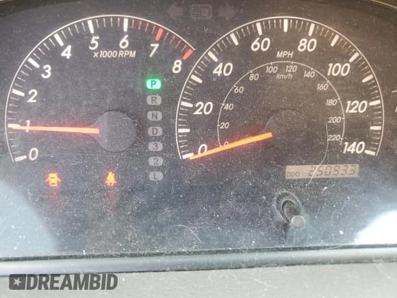 ✅ 2006 Toyota Camry LE • VIN: 4T1BE32K96U119043 • Лот: 86707055. Опубликован ранее на Copart с пробегом 250 933 миль. Бесплатный доступ к архиву аукционных продаж из США и подробный отчёт об истории автомобиля на DreamBid. Изображение 9.