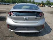 ✅ 2021 Hyundai Ioniq SE • VIN: KMHC75LJ9MU077177 • Лот: 60105725. Опубликован ранее на Copart с пробегом 48 792 миль. Бесплатный доступ к архиву аукционных продаж из США и подробный отчёт об истории автомобиля на DreamBid. Изображение 6.