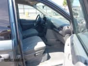 ✅ 2007 Dodge Grand Caravan SE • VIN: 1D4GP24RX7B210864 • Lot: 42378221. Listed on IAAI with 288,865 mi. Free auction sales archive from the USA and detailed vehicle history report at DreamBid. Image 5.