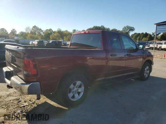 ✅ 2018 Ram 1500 Tradesman • VIN: 1C6RR6FG2JS168238 • Lot: 87427175. Wystawiony na Copart z przebiegiem 182 510 mil. Bezpłatny archiwum sprzedaży aukcyjnych z USA i szczegółowy raport historii pojazdu na DreamBid. Zdjęcie 3.