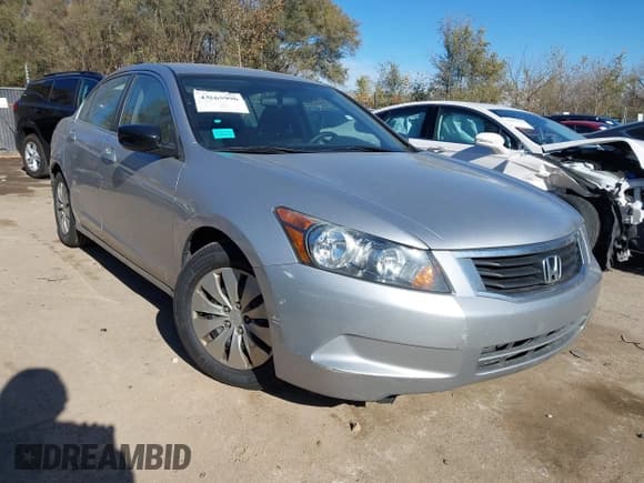 ✅ 2010 Honda Accord LX • VIN: 1HGCP2F39AA055369 • Lot: 43665990. Listed on IAAI with 124,733 mi. Free auction sales archive from the USA and detailed vehicle history report at DreamBid. Image 1.