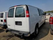 ✅ 2021 Chevrolet Express Cargo • VIN: 1GCWGAF77M1311814 • Lot: 52814785. Wystawiony na Copart z przebiegiem 50 234 mil. Bezpłatny archiwum sprzedaży aukcyjnych z USA i szczegółowy raport historii pojazdu na DreamBid. Zdjęcie 3.