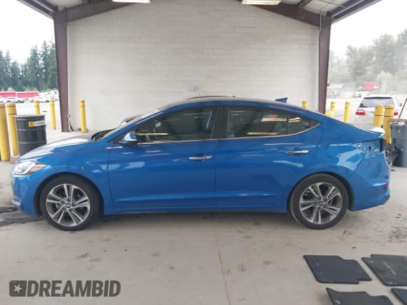 ✅ 2017 Hyundai Elantra SE • VIN: KMHD84LF3HU299288 • Lot: 42995021. Wystawiony na IAAI z przebiegiem 79 556 mil. Bezpłatny archiwum sprzedaży aukcyjnych z USA i szczegółowy raport historii pojazdu na DreamBid. Zdjęcie 15.