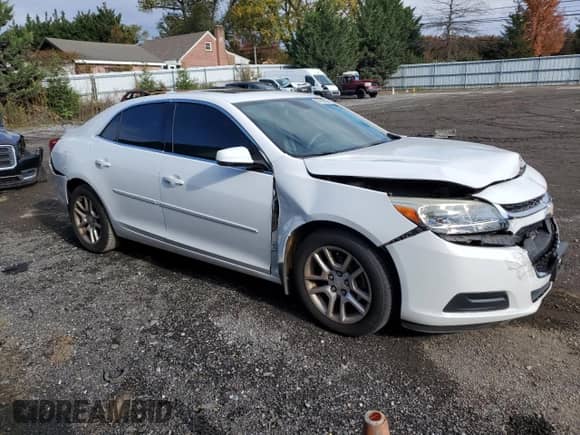 ✅ 2015 Chevrolet Malibu LT • VIN: 1G11C5SL3FF221638 • Lot: 87469245. Listed on Copart with 137,786 mi miles. Access the free auction sales archive from the USA and view a detailed vehicle history report at DreamBid. Image 4.