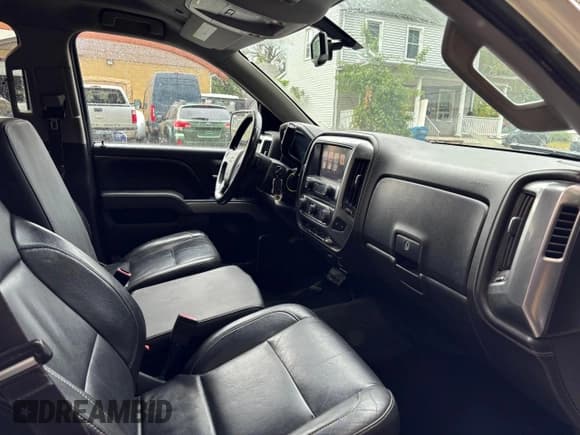 ✅ 2014 Chevrolet Silverado 1500 LTZ • VIN: 3GCUKSEC4EG268238 • Лот: 93281845. Опубликован ранее на Copart с пробегом 204 924 миль. Бесплатный доступ к архиву аукционных продаж из США и подробный отчёт об истории автомобиля на DreamBid. Изображение 5.