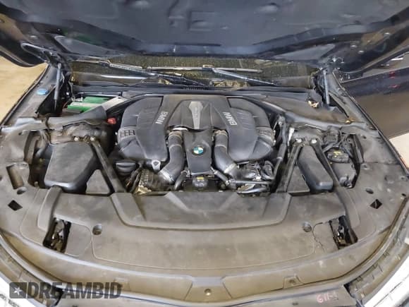 ✅ 2019 BMW 7 Series 750i xDrive • VIN: WBA7F2C51KB239044 • Lot: 42756026. Listed on IAAI with 65,028 mi. Free auction sales archive from the USA and detailed vehicle history report at DreamBid. Image 10.