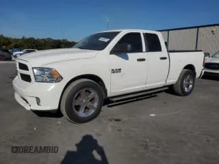 ✅ 2018 Ram 1500 Tradesman • VIN: 1C6RR6FG8JS125717 • Лот: 93408325. Опубликован ранее на Copart с пробегом 51 969 миль. Бесплатный доступ к архиву аукционных продаж из США и подробный отчёт об истории автомобиля на DreamBid. Изображение 1.