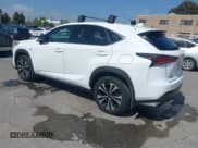 ✅ 2019 Lexus NX 300 • VIN: JTJBARBZ8K2192651 • Lot: 42111207. Wystawiony na IAAI z przebiegiem 148 393 mil. Bezpłatny archiwum sprzedaży aukcyjnych z USA i szczegółowy raport historii pojazdu na DreamBid. Zdjęcie 3.