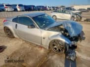 ✅ 2005 Nissan 350Z • VIN: JN1AZ34D05M605342 • Лот: 69046905. Опубликован ранее на Copart с пробегом 84 516 миль. Бесплатный доступ к архиву аукционных продаж из США и подробный отчёт об истории автомобиля на DreamBid. Изображение 4.
