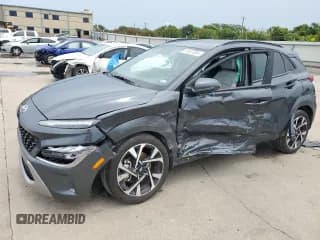 ✅ 2022 Hyundai Kona Limited • VIN: KM8K5CA34NU840170 • Лот: 61947034. Опубликован ранее на Copart с пробегом 17 205 миль. Бесплатный доступ к архиву аукционных продаж из США и подробный отчёт об истории автомобиля на DreamBid. Изображение 1.