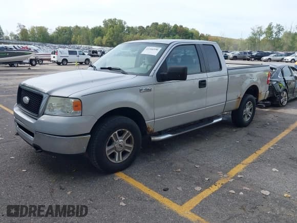 ✅ 2008 Ford F-150 XLT • VIN: 1FTPX14V38FA65990 • Lot: 43346950. Listed on IAAI with 261,230 mi. Free auction sales archive from the USA and detailed vehicle history report at DreamBid. Image 2.