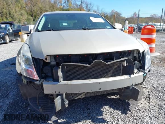 ✅ 2014 Cadillac XTS Luxury • VIN: 2G61M5S38E9159247 • Lot: 43513562. Listed on IAAI with 98,670 mi. Free auction sales archive from the USA and detailed vehicle history report at DreamBid. Image 6.