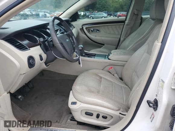 ✅ 2011 Ford Taurus Limited • VIN: 1FAHP2FW6BG126868 • Лот: 84269625. Опубликован ранее на Copart с пробегом 194 237 миль. Бесплатный доступ к архиву аукционных продаж из США и подробный отчёт об истории автомобиля на DreamBid. Изображение 7.