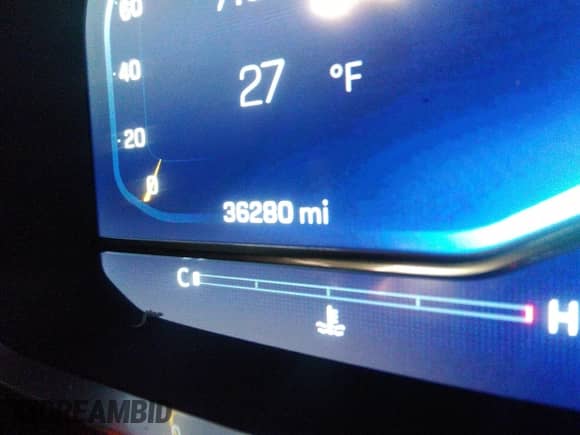 2023 Chevrolet Tahoe RST z VIN 1GNSKRKD8PR379902, wystawiony jako IAAI lot #41331695 z przebiegiem 36 280 mil mil oraz . Historia ofert i sprzedaży dostępna na DreamBid. Obrazek 7.