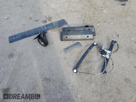 ✅ 2005 BMW X5 3.0i • VIN: 5UXFA13565LY03436 • Лот: 67423595. Опубликован ранее на Copart с пробегом 151 248 миль. Бесплатный доступ к архиву аукционных продаж из США и подробный отчёт об истории автомобиля на DreamBid. Изображение 13.