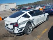 ✅ 2021 Tesla Model 3 Long Range • VIN: 5YJ3E1EB6MF902268 • Lot: 41837846. Wystawiony na IAAI z przebiegiem 37 041 mil. Bezpłatny archiwum sprzedaży aukcyjnych z USA i szczegółowy raport historii pojazdu na DreamBid. Zdjęcie 4.