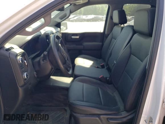 ✅ 2022 GMC Sierra 1500 • VIN: 1GTR9AED9NZ183917 • Lot: 55681144. Wystawiony na Copart z przebiegiem 53 331 mil. Bezpłatny archiwum sprzedaży aukcyjnych z USA i szczegółowy raport historii pojazdu na DreamBid. Zdjęcie 7.