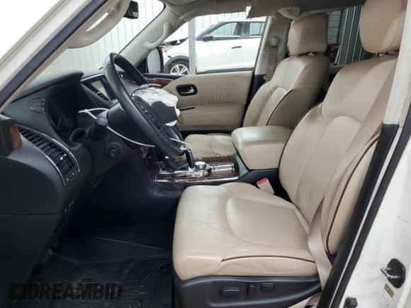 ✅ 2019 Nissan Armada Platinum • VIN: JN8AY2NE2K9756493 • Lot: 80408815. Wystawiony na Copart z przebiegiem 116 528 mil. Bezpłatny archiwum sprzedaży aukcyjnych z USA i szczegółowy raport historii pojazdu na DreamBid. Zdjęcie 7.