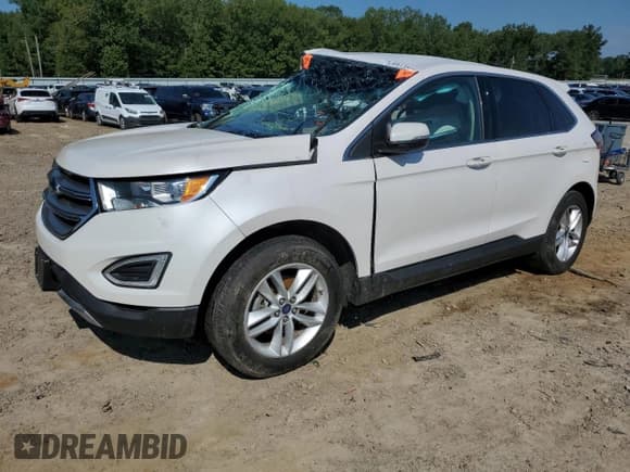 ✅ 2015 Ford Edge SEL • VIN: 2FMTK3J99FBC11528 • Lot: 71200785. Listed on Copart with 133,721 mi. Free auction sales archive from the USA and detailed vehicle history report at DreamBid. Image 1.