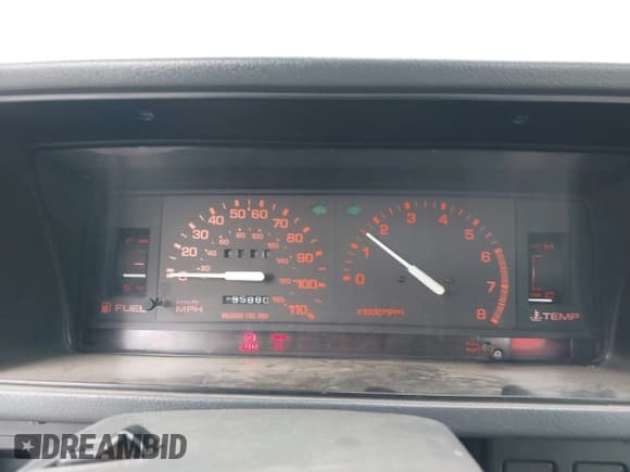 ✅ 1992 Mazda B-Series • VIN: JM2UF1135N0255860 • Lot: 41523346. Wystawiony na IAAI z przebiegiem 195 880 mil. Bezpłatny archiwum sprzedaży aukcyjnych z USA i szczegółowy raport historii pojazdu na DreamBid. Zdjęcie 7.