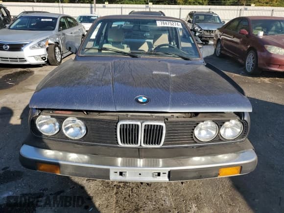 ✅ 1984 BMW 3 Series • VIN: WBAAK7406E8703402 • Lot: 78475274. Wystawiony na Copart z przebiegiem 163 095 mil. Bezpłatny archiwum sprzedaży aukcyjnych z USA i szczegółowy raport historii pojazdu na DreamBid. Zdjęcie 5.
