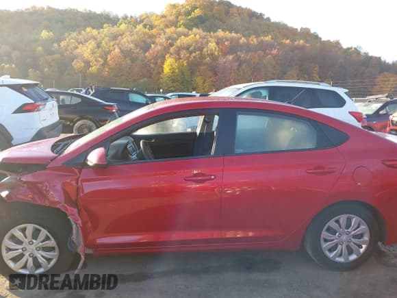 ✅ 2021 Hyundai Accent SE • VIN: 3KPC24A65ME129155 • Лот: 40667167. Опубликован ранее на IAAI с пробегом 91 444 миль. Бесплатный доступ к архиву аукционных продаж из США и подробный отчёт об истории автомобиля на DreamBid. Изображение 14.