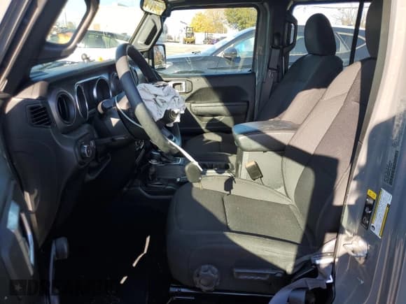 ✅ 2023 Jeep Wrangler Sport • VIN: 1C4HJXDG6PW522428 • Lot: 90977295. Wystawiony na Copart z przebiegiem 17 109 mil. Bezpłatny archiwum sprzedaży aukcyjnych z USA i szczegółowy raport historii pojazdu na DreamBid. Zdjęcie 7.