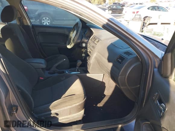 ✅ 2007 Ford Fusion SE • VIN: 3FAHP07147R123748 • Lot: 43577450. Listed on IAAI with 135,442 mi. Free auction sales archive from the USA and detailed vehicle history report at DreamBid. Image 5.