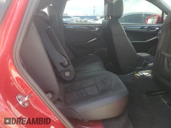 ✅ 2019 Porsche Macan • VIN: WP1AA2A52KLB07400 • Lot: 80820295. Listed on Copart with 22,941 mi. Free auction sales archive from the USA and detailed vehicle history report at DreamBid. Image 10.