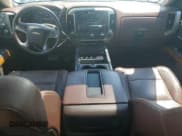 ✅ 2014 Chevrolet Silverado 1500 High Country • VIN: 3GCUKTEJ8EG325061 • Лот: 65419465. Опубликован ранее на Copart с пробегом 161 642 миль. Бесплатный доступ к архиву аукционных продаж из США и подробный отчёт об истории автомобиля на DreamBid. Изображение 8.