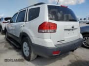 ✅ 2009 Kia Borrego EX • VIN: KNDJJ741695010898 • Lot: 73637904. Listed on Copart with Not provided. Free auction sales archive from the USA and detailed vehicle history report at DreamBid. Image 2.